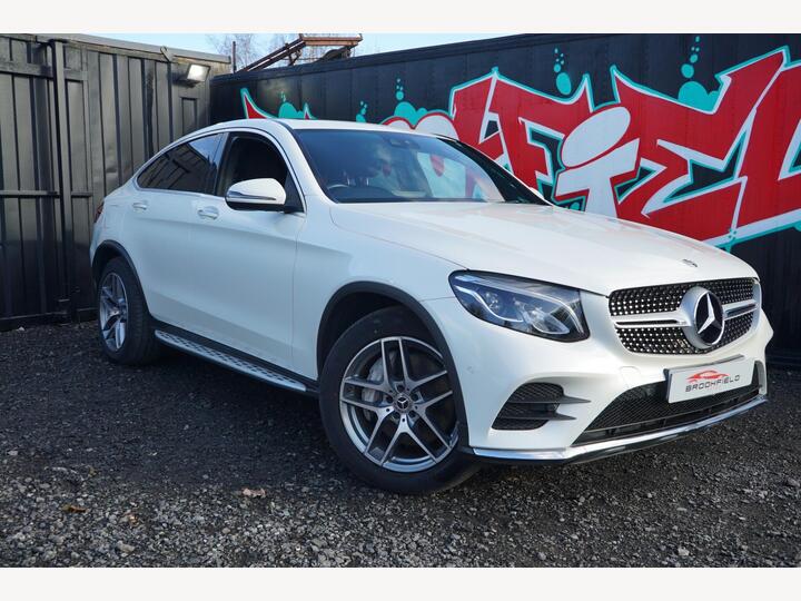 Mercedes-Benz GLC 3.0 GLC350d V6 AMG Line (Premium Plus) Coupe G-Tronic 4MATIC Euro 6 (s/s) 5dr Mercedes-Benz GLC 3.0 GLC350d V6 AMG Line (Premium Plus) Coupe G-Tronic 4MATIC Euro 6 (s/s) 5dr