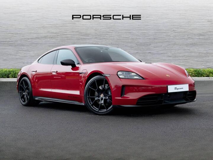 Porsche Taycan Performance Plus 105kWh Black Edition Auto RWD 4dr (11kW Charger)