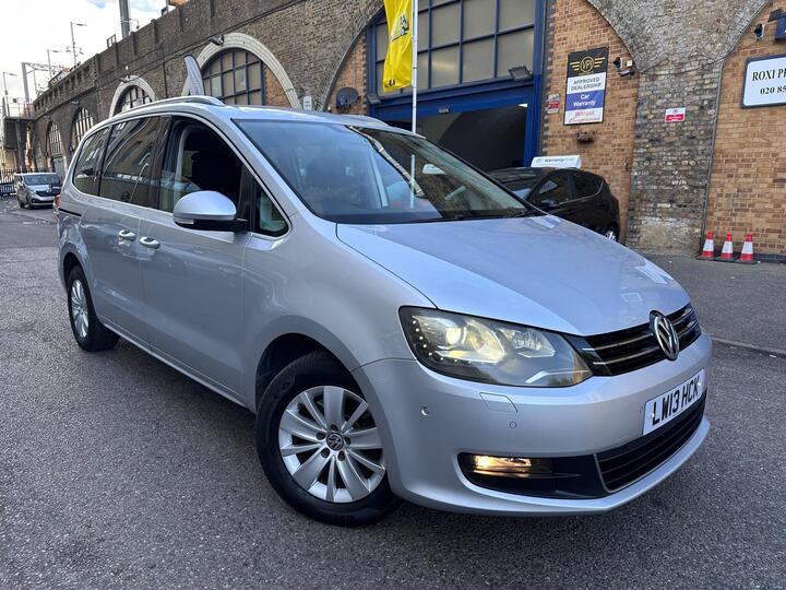 Volkswagen Sharan 1.4 TSI BlueMotion Tech SE DSG Euro 5 (s/s) 5dr