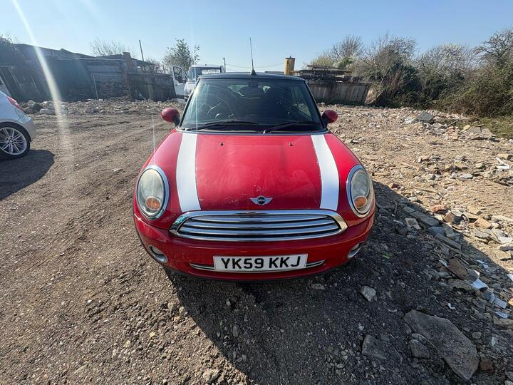 MINI Convertible 1.6 Cooper Euro 4 2dr MINI Convertible 1.6 Cooper Euro 4 2dr