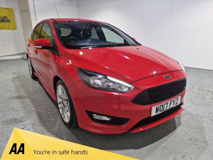 Ford FOCUS 1.0T EcoBoost ST-Line Euro 6 (s/s) 5dr