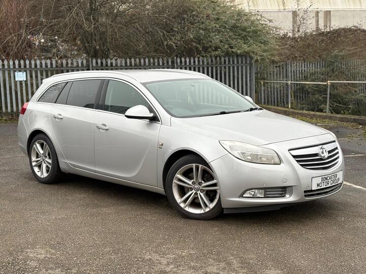 Vauxhall Insignia 2.0 CDTi EcoFLEX SRi Nav Sports Tourer Euro 5 5dr