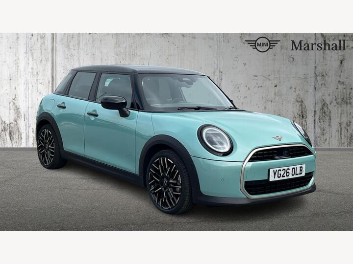 MINI Hatch 1.5C Exclusive Steptronic Euro 6 (s/s) 5dr