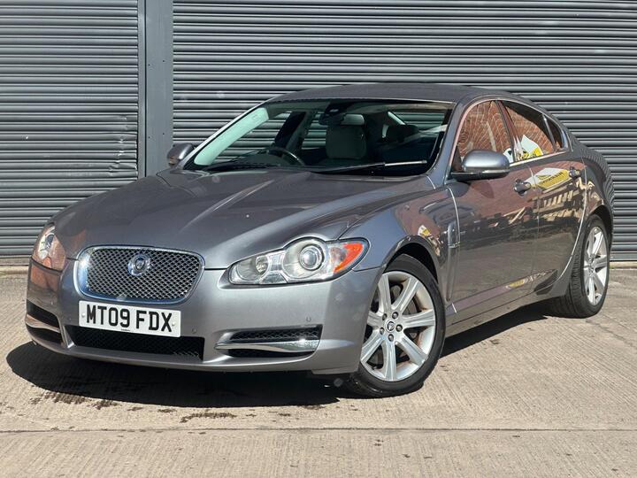 Jaguar XF 3.0d V6 Luxury Auto Euro 5 4dr