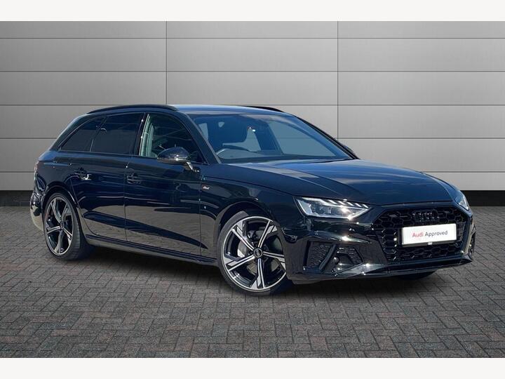 Audi A4 Avant 2.0 TFSI 40 Black Edition S Tronic Euro 6 (s/s) 5dr Audi A4 Avant 2.0 TFSI 40 Black Edition S Tronic Euro 6 (s/s) 5dr