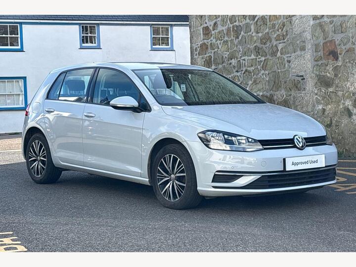 Volkswagen Golf 1.4 TSI SE Nav DSG Euro 6 (s/s) 5dr Volkswagen Golf 1.4 TSI SE Nav DSG Euro 6 (s/s) 5dr