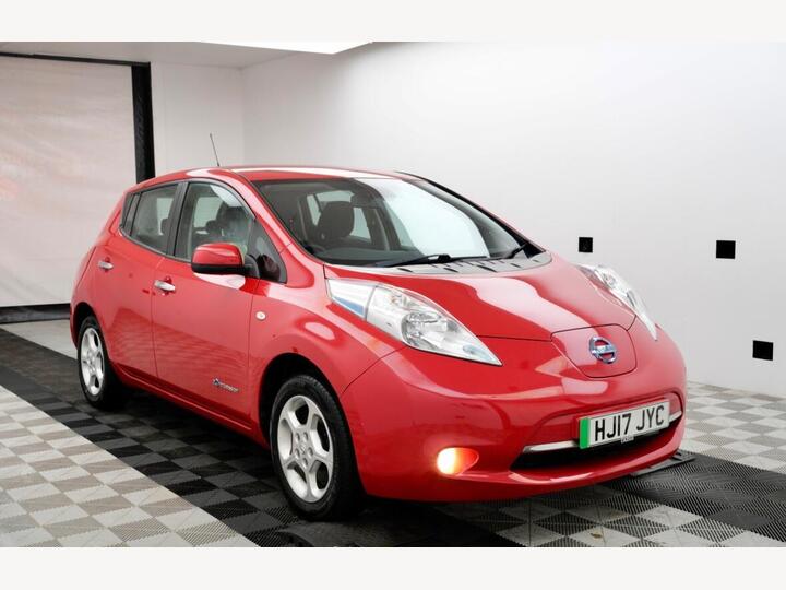 Nissan Leaf 24kWh Acenta Auto 5dr Nissan Leaf 24kWh Acenta Auto 5dr