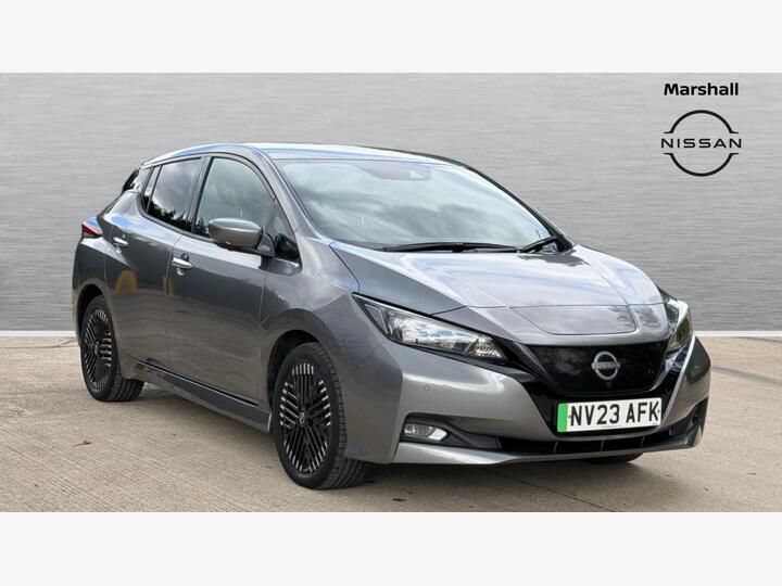 Nissan Leaf 39kWh N-Connecta Auto 5dr