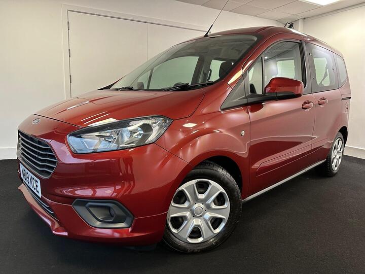 Ford Tourneo Courier 1.5 TDCi Zetec Euro 6 5dr