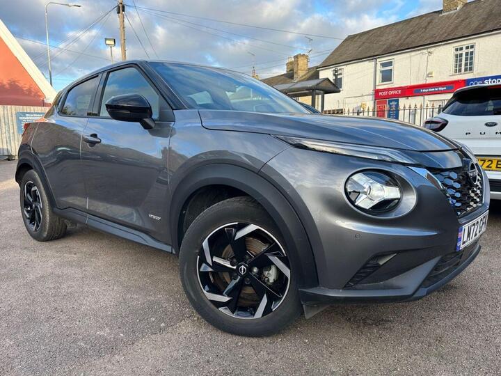Nissan JUKE 1.6 N-Connecta Auto Euro 6 5dr