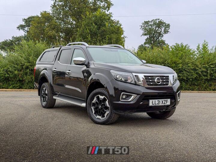 Nissan NAVARA 2.3 DCi Tekna Auto 4WD Euro 6 4dr