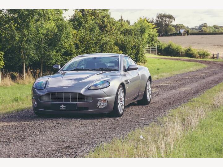 Aston Martin Vanquish 5.9 2dr