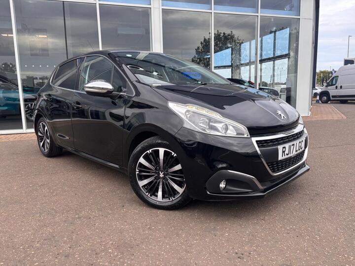 Peugeot 208 1.2 PureTech Allure Premium Euro 6 5dr