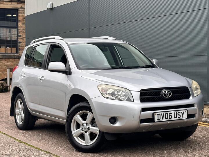 Toyota RAV4 2.0 XT3 4WD 5dr