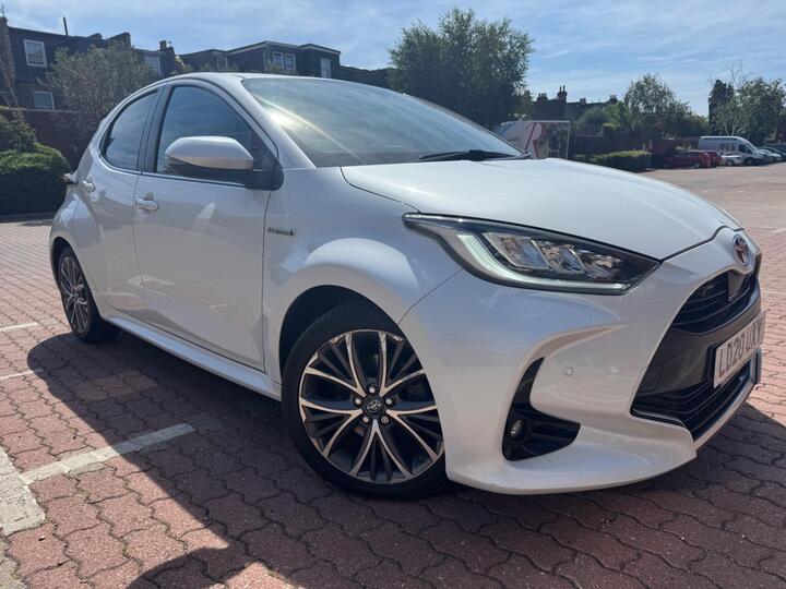 Toyota Yaris 1.5 VVT-h Excel E-CVT Euro 6 (s/s) 5dr