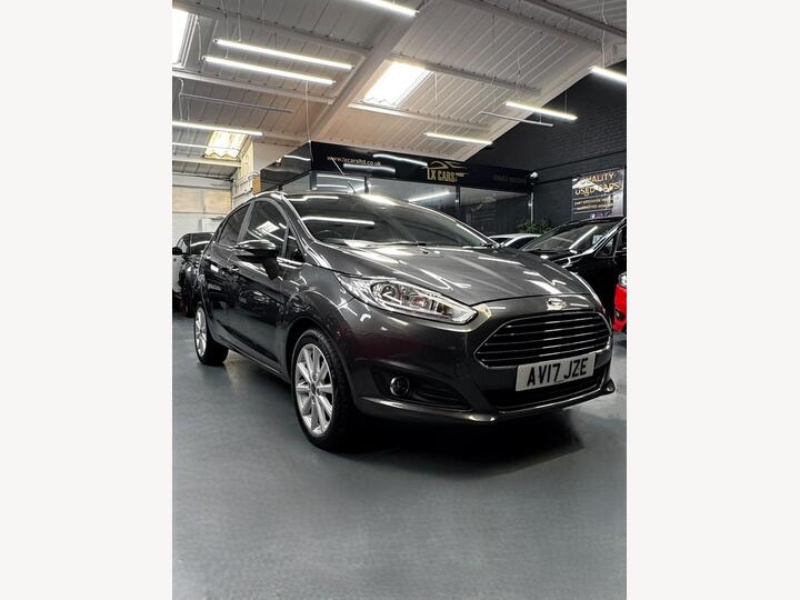 Ford Fiesta 1.0T EcoBoost Titanium Euro 6 (s/s) 5dr