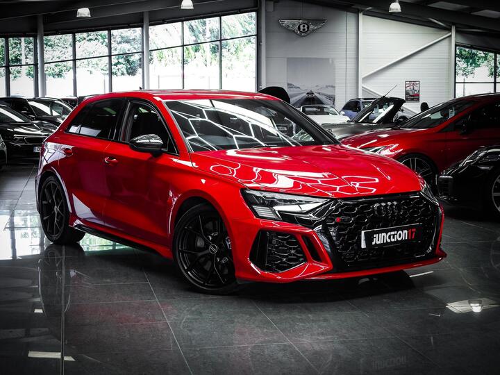 Audi RS3 2.5 TFSI Carbon Black Sportback S Tronic Quattro Euro 6 (s/s) 5dr