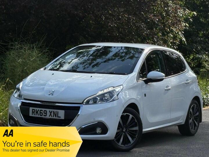 Peugeot 208 1.2 PureTech Tech Edition Euro 6 (s/s) 5dr
