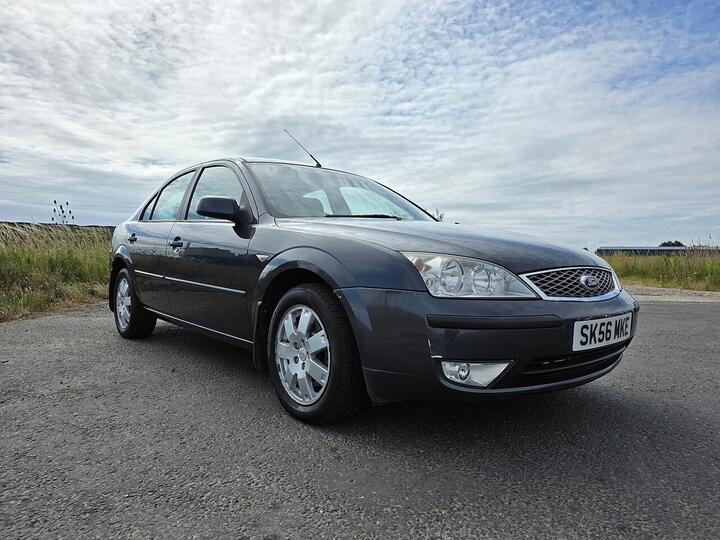 Ford Mondeo 2.0 Zetec 5dr