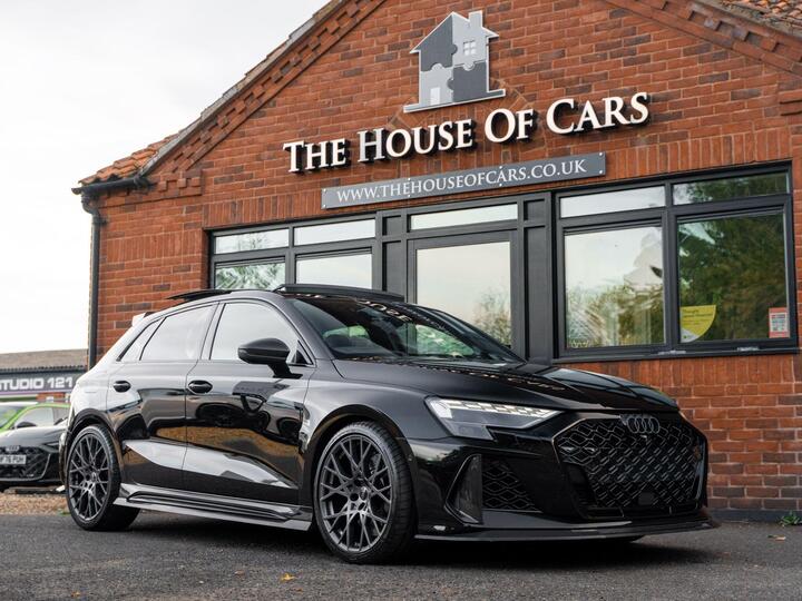 Audi RS3 2.5 TFSI Carbon Vorsprung Sportback S Tronic Quattro Euro 6 (s/s) 5dr
