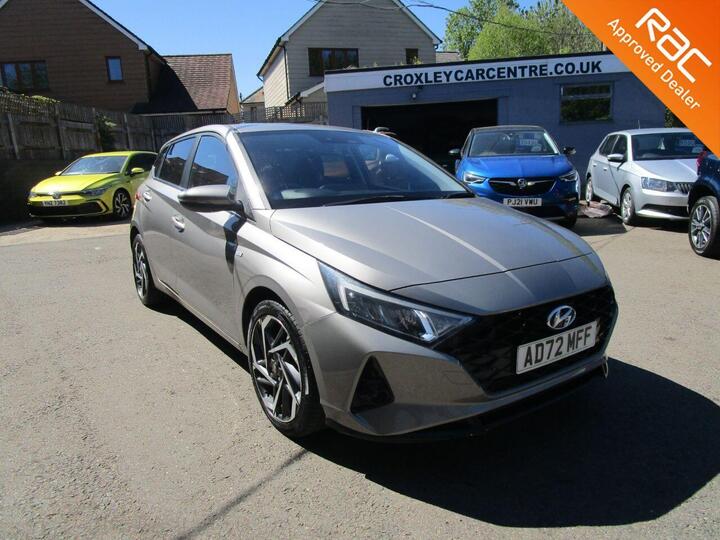 Hyundai I20 1.0 T-GDi MHEV Premium DCT Euro 6 (s/s) 5dr Hyundai I20 1.0 T-GDi MHEV Premium DCT Euro 6 (s/s) 5dr