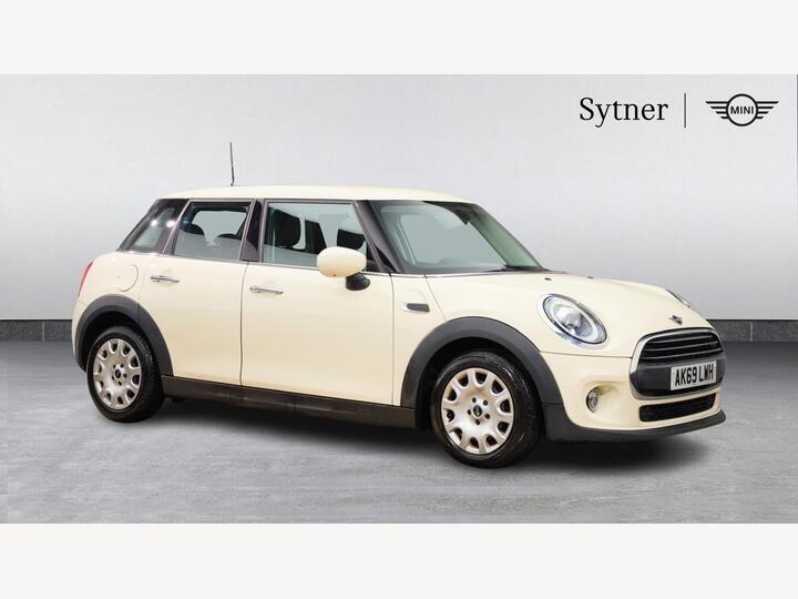 MINI Hatch 1.5 One Classic Steptronic Euro 6 (s/s) 5dr
