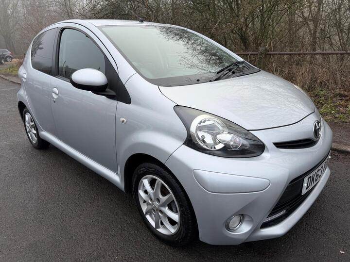 Toyota AYGO 1.0 VVT-i Mode Euro 5 5dr