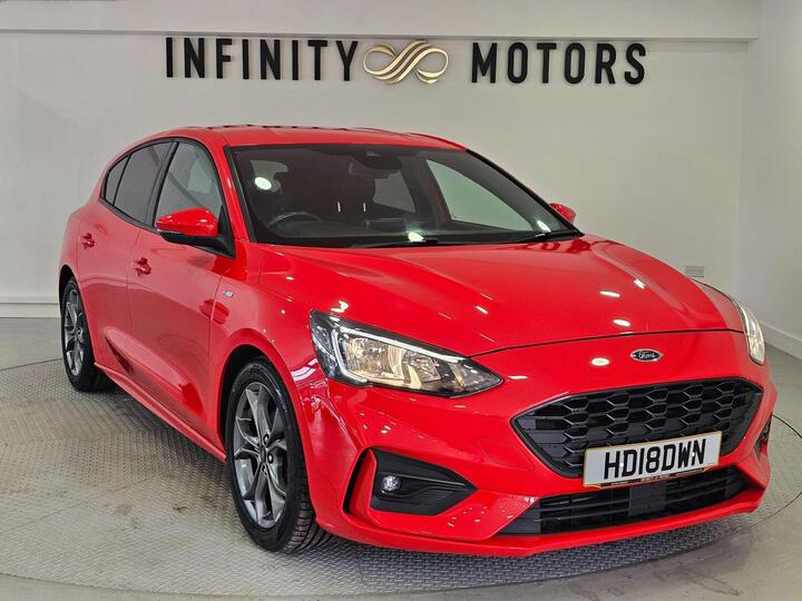 Ford FOCUS 1.0T EcoBoost ST-Line Euro 6 (s/s) 5dr