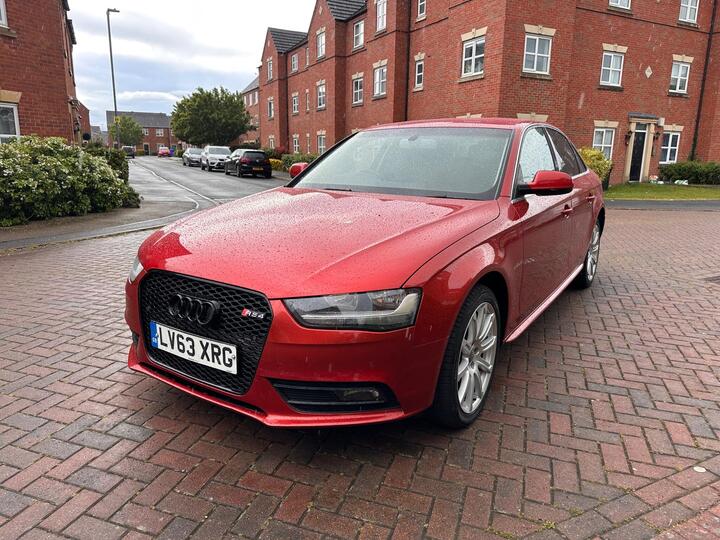 Audi A4 2.0 TDI SE Technik Multitronic Euro 5 (s/s) 4dr
