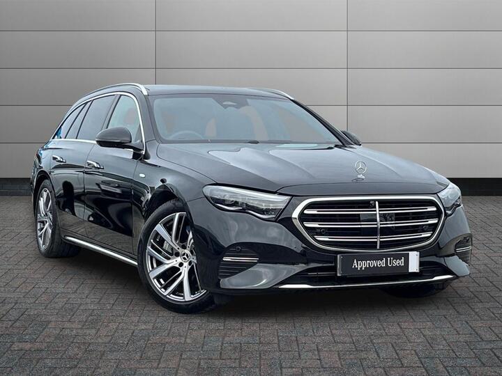Mercedes-Benz E Class 2.0 E300e 25.4kWh Exclusive (Premium) G-Tronic+ Euro 6 (s/s) 5dr Mercedes-Benz E Class 2.0 E300e 25.4kWh Exclusive (Premium) G-Tronic+ Euro 6 (s/s) 5dr