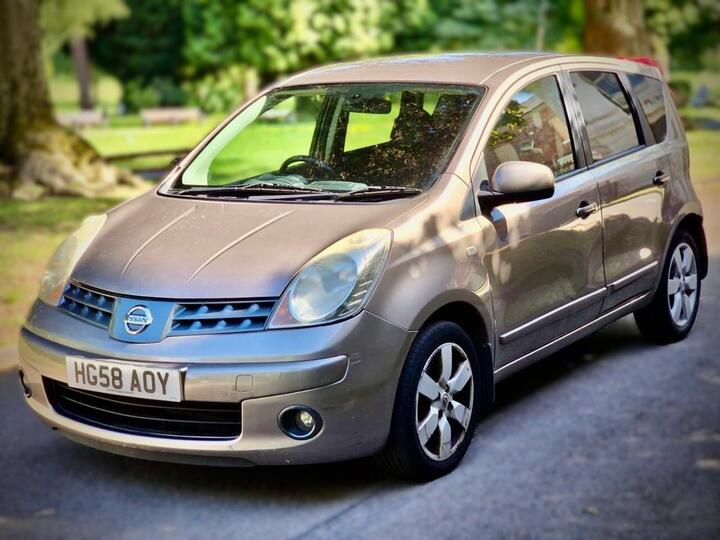 Nissan Note 1.6 16V Tekna Euro 4 5dr Nissan Note 1.6 16V Tekna Euro 4 5dr