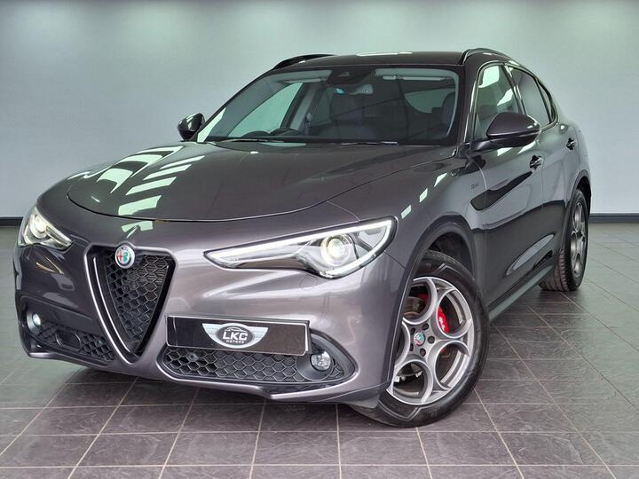 Alfa Romeo Stelvio 2.2 TD Sprint Auto Q4 AWD Euro 6 (s/s) 5dr