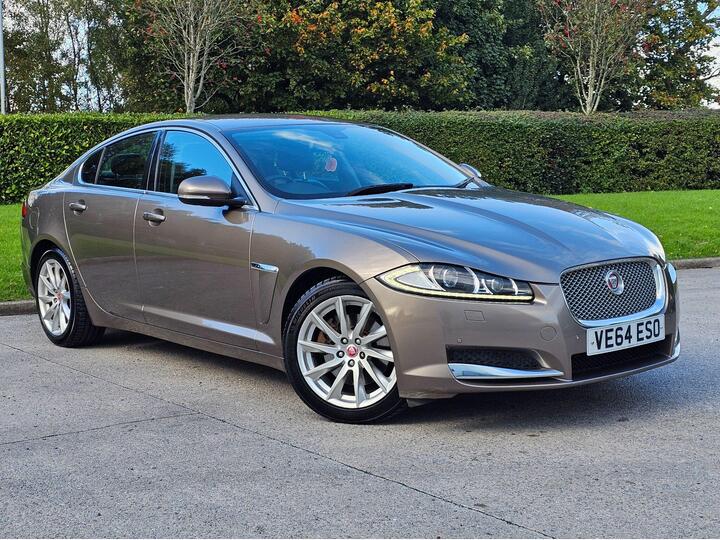 Jaguar XF 2.2d Premium Luxury Auto Euro 5 (s/s) 4dr