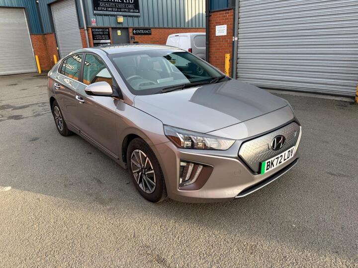 Hyundai IONIQ 38.3kWh Premium Auto 5dr