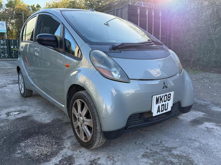 Mitsubishi I 0.66 5dr
