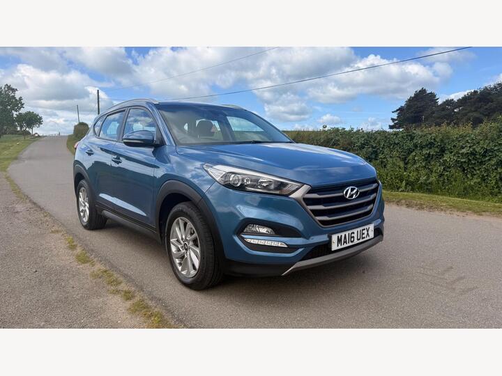 Hyundai TUCSON 2.0 CRDi SE Nav Auto 4WD Euro 6 5dr