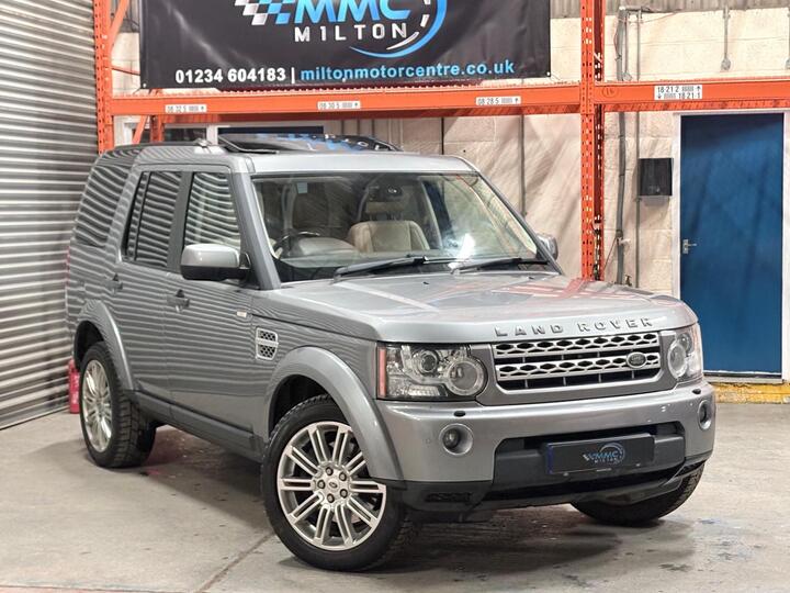 Land Rover Discovery 4 3.0 SD V6 HSE Auto 4WD Euro 5 5dr Land Rover Discovery 4 3.0 SD V6 HSE Auto 4WD Euro 5 5dr