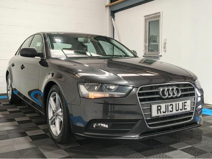 Audi A4 2.0 TDI SE Technik Euro 5 (s/s) 4dr