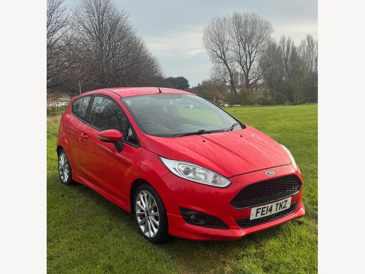 Ford Fiesta 1.0T EcoBoost Zetec S Euro 5 (s/s) 3dr Ford Fiesta 1.0T EcoBoost Zetec S Euro 5 (s/s) 3dr