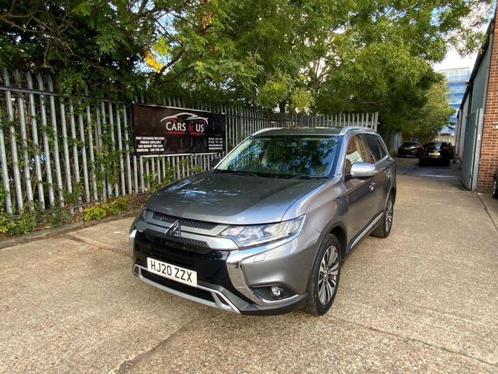 Mitsubishi OUTLANDER 2.0 MIVEC Exceed CVT 4WD Euro 6 (s/s) 5dr
