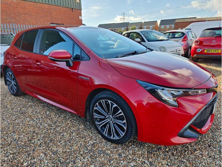 Toyota Corolla 2.0 VVT-h Design CVT Euro 6 (s/s) 5dr