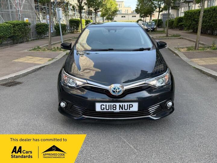 Toyota Auris 1.8 VVT-h Design CVT Euro 6 (s/s) 5dr (Safety Sense)