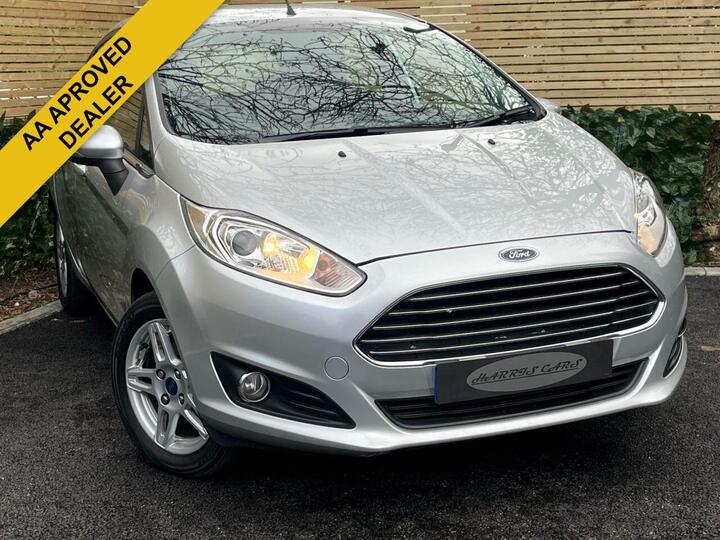 Ford FIESTA 1.6 Zetec Powershift Euro 5 5dr