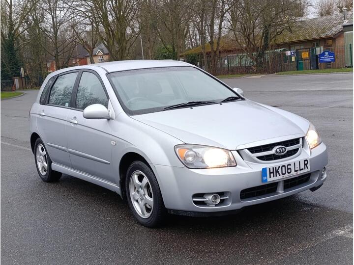 Kia Cerato 1.6 Zapp! 5dr