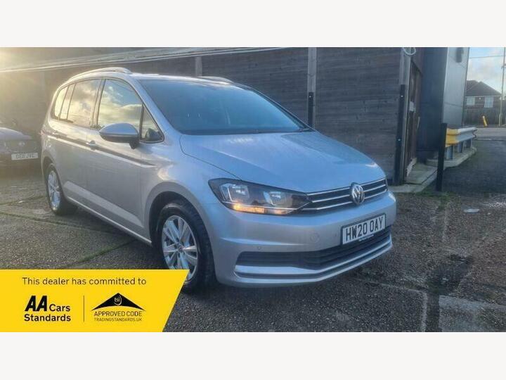Volkswagen Touran 2.0 TDI SE Family DSG Euro 6 (s/s) 5dr Volkswagen Touran 2.0 TDI SE Family DSG Euro 6 (s/s) 5dr