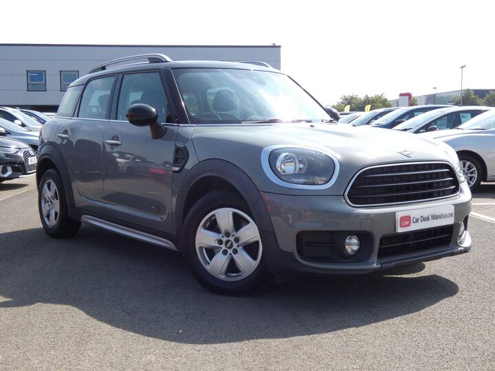 MINI Countryman 2.0 Cooper D ALL4 Euro 6 (s/s) 5dr