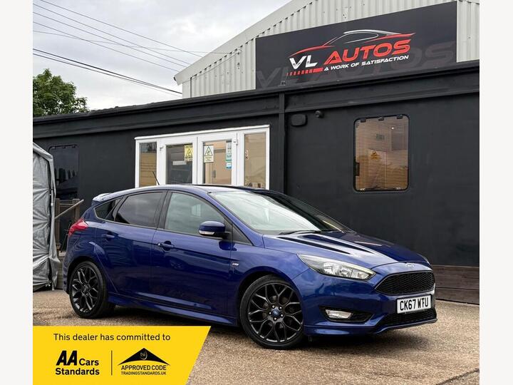 Ford Focus 1.0T EcoBoost ST-Line Euro 6 (s/s) 5dr
