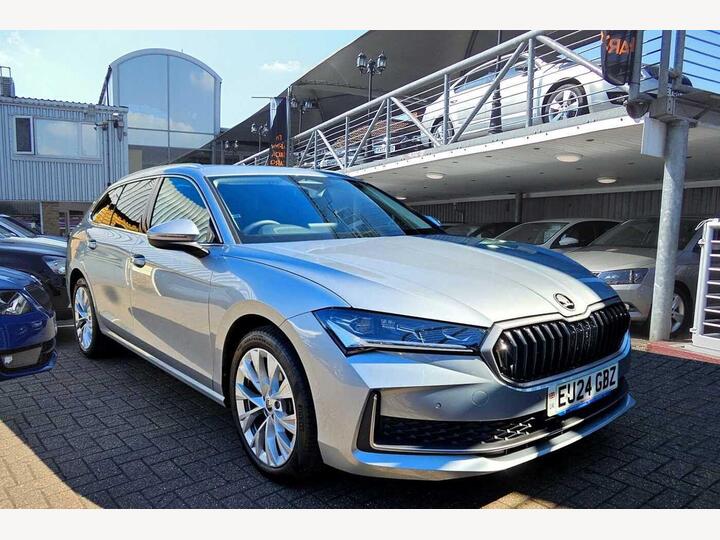 Skoda Superb 2.0 TDI SE L DSG Euro 6 (s/s) 5dr Skoda Superb 2.0 TDI SE L DSG Euro 6 (s/s) 5dr