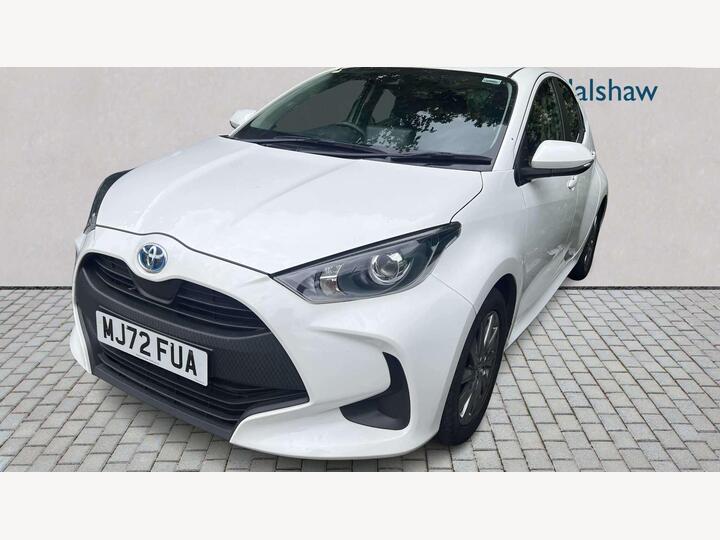 Toyota YARIS HATCHBACK 1.5 VVT-h Icon E-CVT Euro 6 (s/s) 5dr