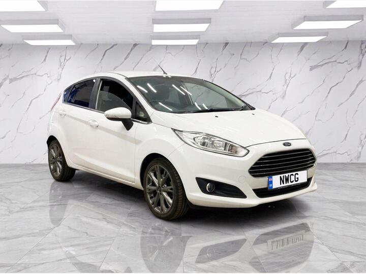 Ford FIESTA 1.0T EcoBoost Titanium Euro 5 (s/s) 5dr